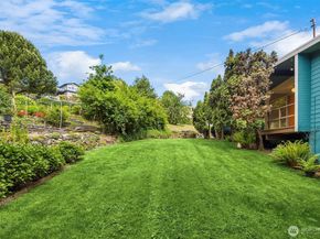 6180 NE 185th Street, Kenmore WA 98028