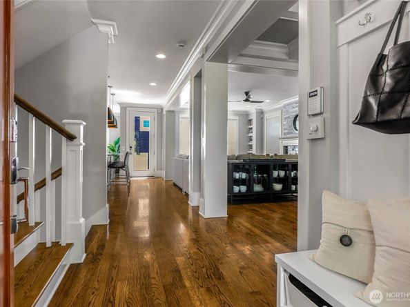 111 NE 63rd Street, Seattle WA 98115