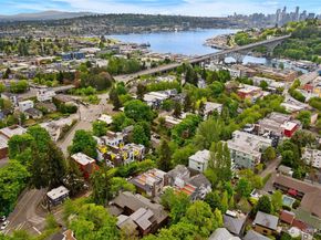 3817 C Fremont Avenue N, Seattle WA 98103