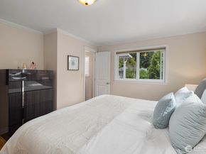 826 S 200th Street, Des Moines WA 98198