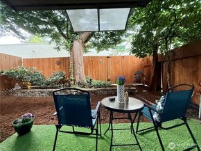 7901 196th Street SW 12, Edmonds WA 98026