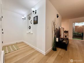 7901 196th Street SW 12, Edmonds WA 98026