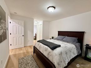 7901 196th Street SW 12, Edmonds WA 98026