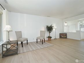 10746 63rd Avenue S, Seattle WA 98178