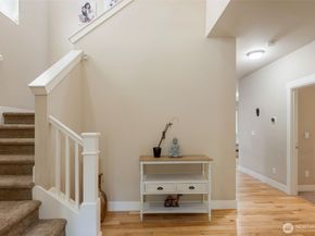 23119 36th Drive SE, Bothell WA 98021