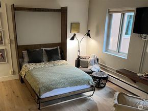 1400 Hubbell Place 512, Seattle WA 98101