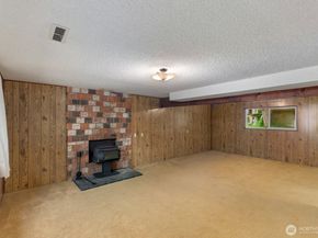 21627 9th Place W, Bothell WA 98021