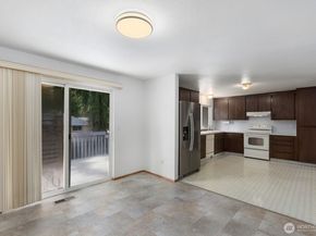 21627 9th Place W, Bothell WA 98021