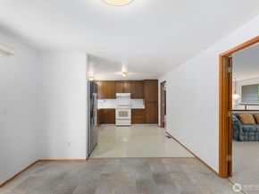 21627 9th Place W, Bothell WA 98021