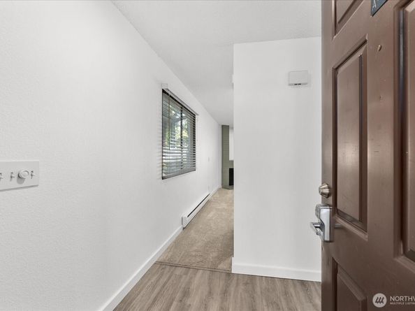 12517 NE 23rd Place A3, Bellevue WA 98005