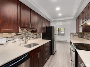 12517 NE 23rd Place A3, Bellevue WA 98005