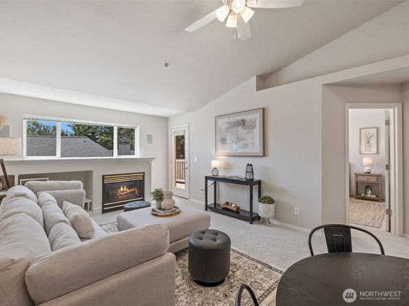 11518 12th Avenue W D304, Everett WA 98204