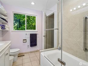 26301 SE 158th Street, Issaquah WA 98027