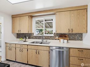 16170 120th Avenue SE, Renton WA 98058