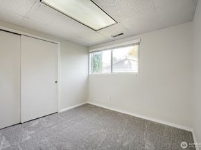 25110 35th Avenue S, Kent WA 98032