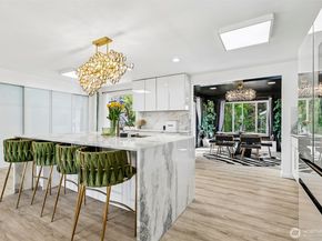 9232 NE 139th Street, Kirkland WA 98034