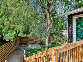 9232 NE 139th Street, Kirkland WA 98034