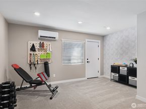 16830 20th Avenue W F4, Lynnwood WA 98037