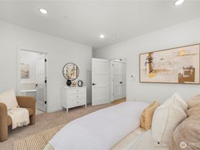 6546 B Latona Avenue NE, Seattle WA 98115