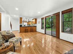 5211 103rd Street SW SW, Mukilteo WA 98275