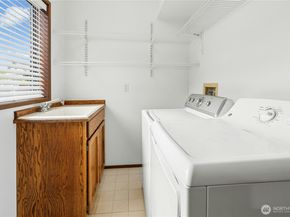 5211 103rd Street SW SW, Mukilteo WA 98275