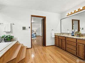 5211 103rd Street SW SW, Mukilteo WA 98275