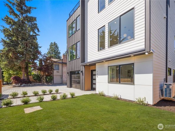 726 N 89th Street, Seattle WA 98103