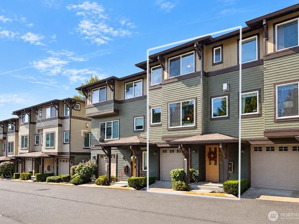 2115 201st Pl SE J2, Bothell WA 98012