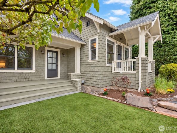 8057 12th Avenue NE, Seattle WA 98115