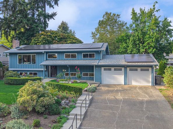 9032 NE 132nd Place, Kirkland WA 98034