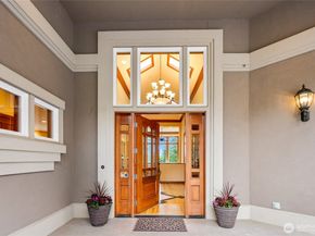 6317 NE 138th Place, Kirkland WA 98034