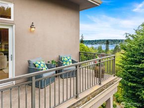 6317 NE 138th Place, Kirkland WA 98034