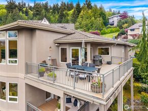 6317 NE 138th Place, Kirkland WA 98034