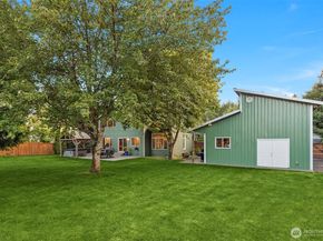 4410 325th Avenue NE, Carnation WA 98014