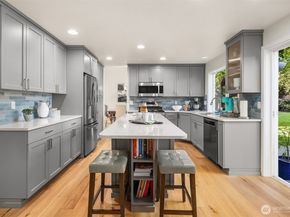 4410 325th Avenue NE, Carnation WA 98014