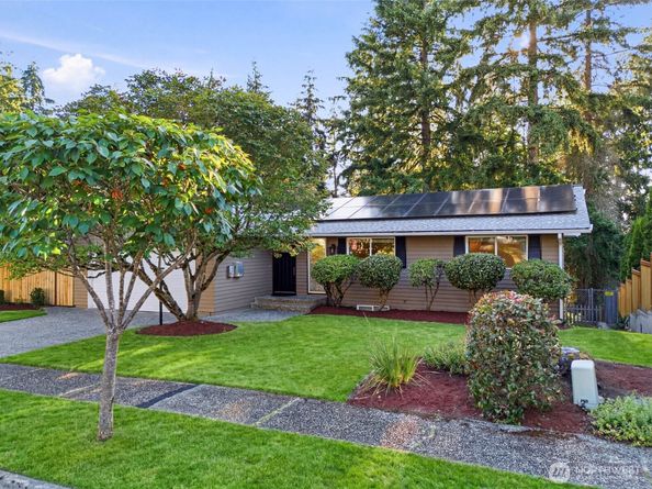 6341 121st Avenue SE, Bellevue WA 98006