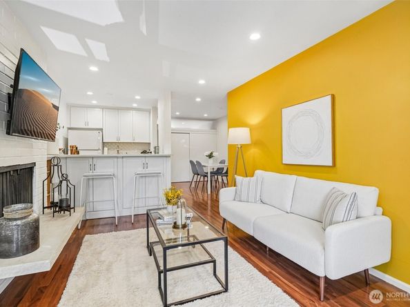 901 5th Avenue N 107, Seattle WA 98109