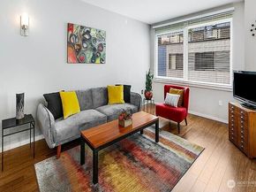 76 Cedar Street 603, Seattle WA 98121