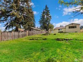 14535 8th Avenue NE, Shoreline WA 98155