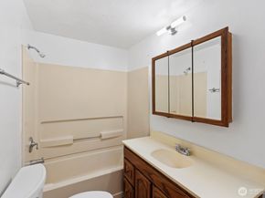 14535 8th Avenue NE, Shoreline WA 98155