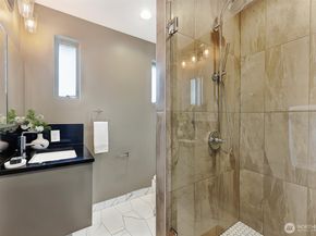 7302 33rd Avenue NE, Seattle WA 98115