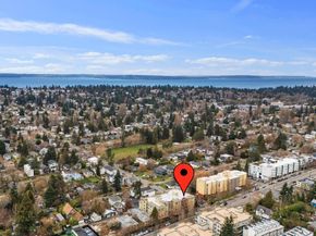 8745 Greenwood Avenue N 207, Seattle WA 98103