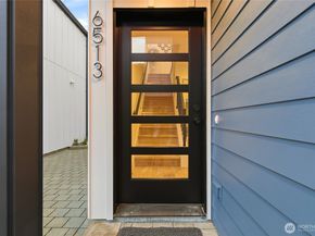 6513 19th Avenue NW, Seattle WA 98117