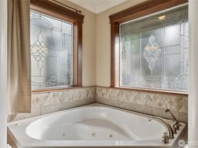 16308 Simonds Road NE, Kenmore WA 98028