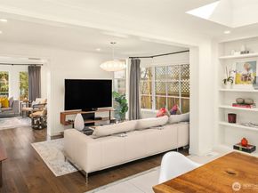 453 McGilvra Boulevard E, Seattle WA 98112