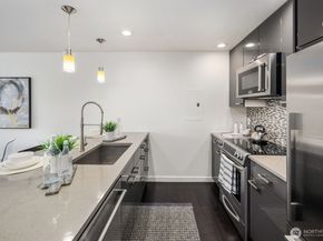 3905 4th Avenue NE 301, Seattle WA 98105