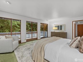 13619 NE 28th St, Bellevue WA 98005