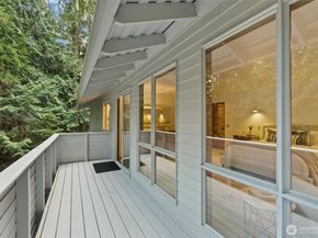 13619 NE 28th St, Bellevue WA 98005