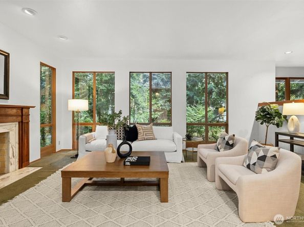 13619 NE 28th St, Bellevue WA 98005