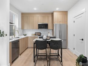 2012 Fairview Avenue E B, Seattle WA 98102